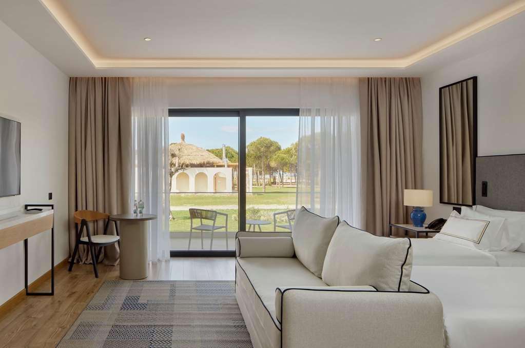 Melia Durres Albania 5* Plazhi San Pietro